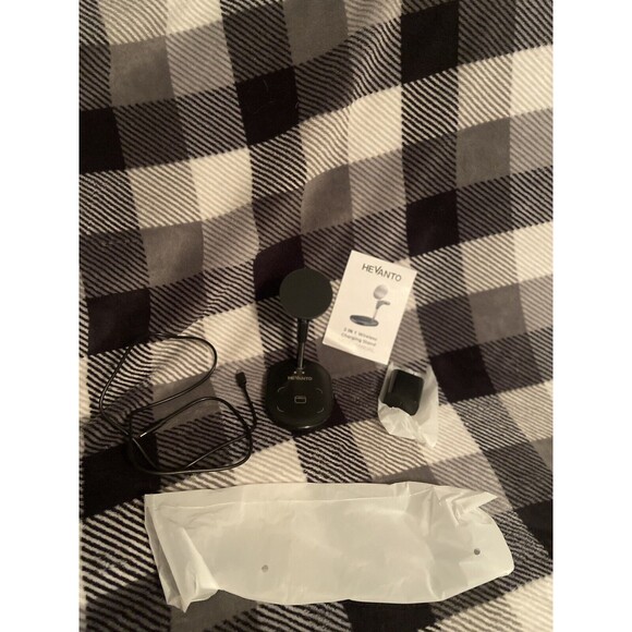 3 in 1 Magsafe Wireless Charger Stand for Iphone, Apple Watch and Airpod - Picture 5 of 7